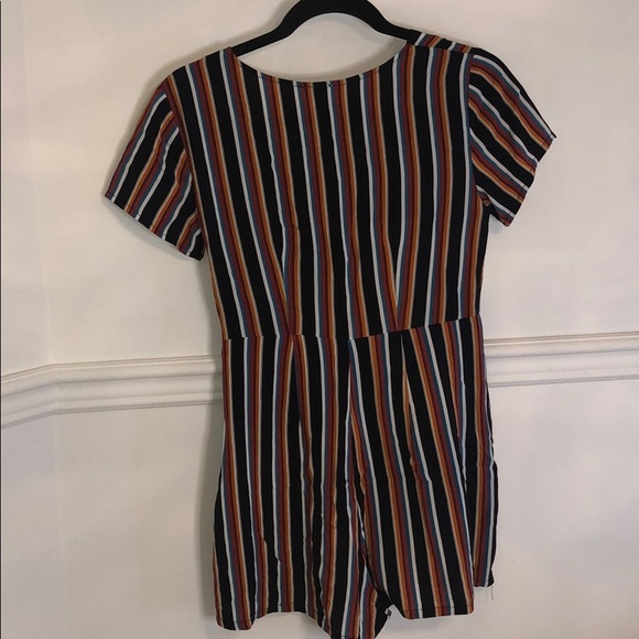 Striped V-neck Garage romper - Picture 4 of 5